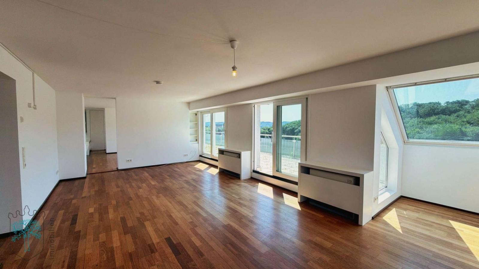 Wohn- und Esszimmer