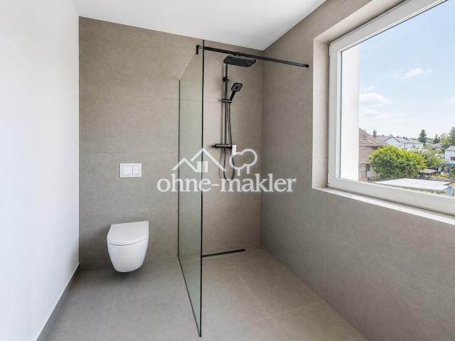 Bad mit Walk-in-Dusche