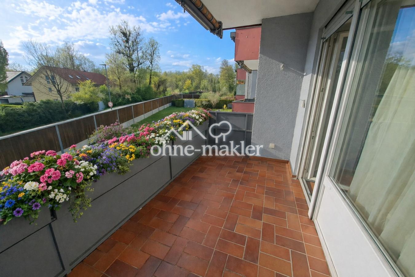 Balkon groß