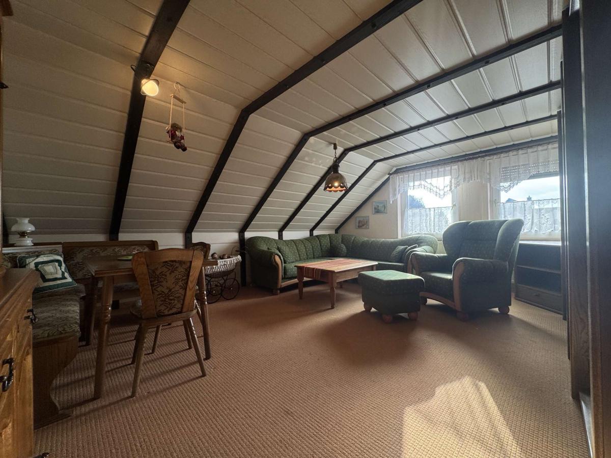 Wohnzimmer OG