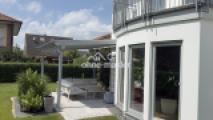 Südansicht mit Terrasse