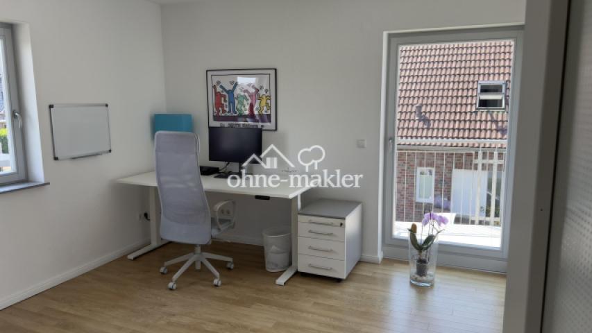 Arbeitszimmer (Kind 210) OG
