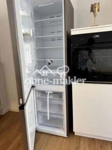 Moderner Kühlschrank