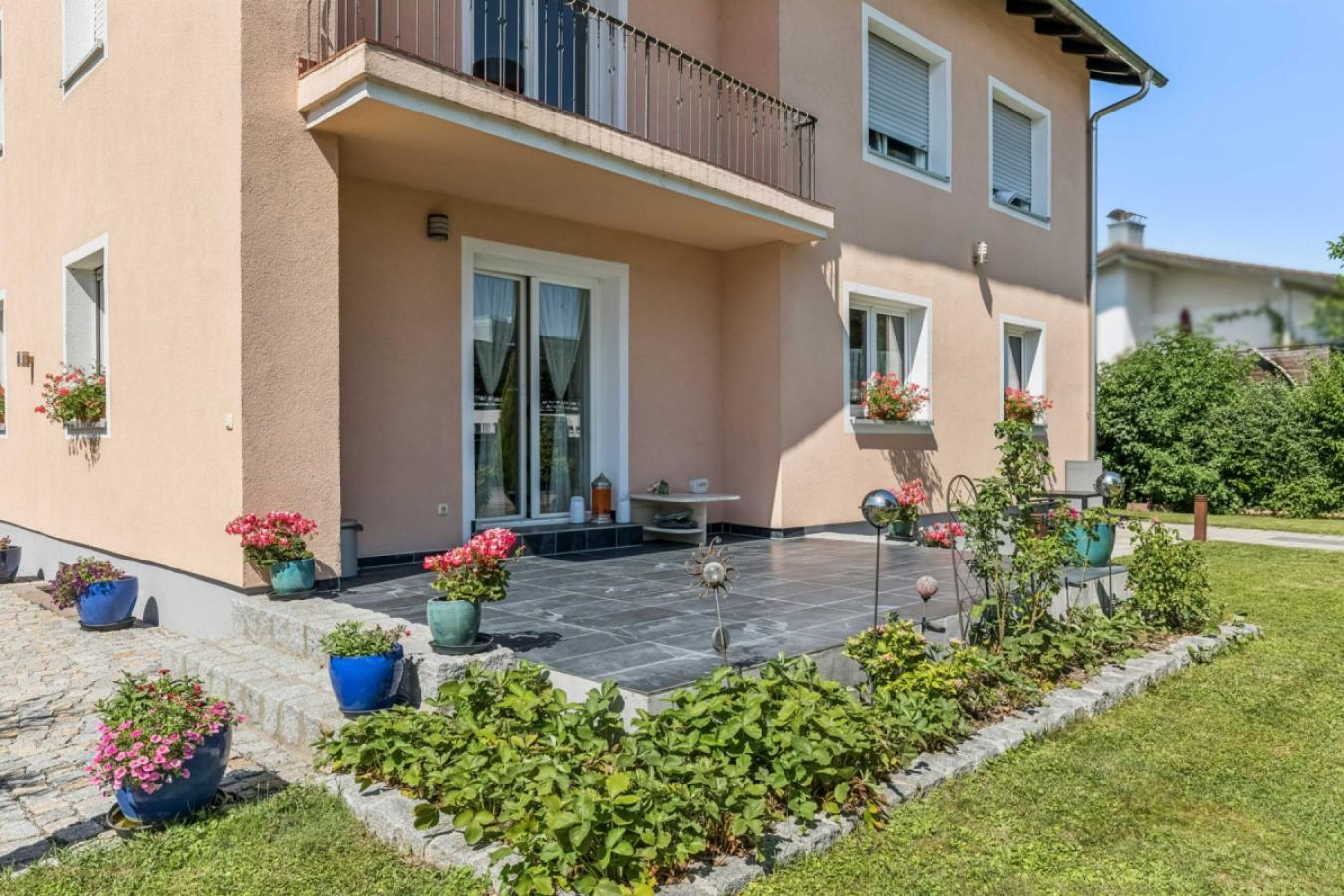 Wohnung 1_Terrasse EG