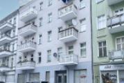 Gebäudeansicht Straße