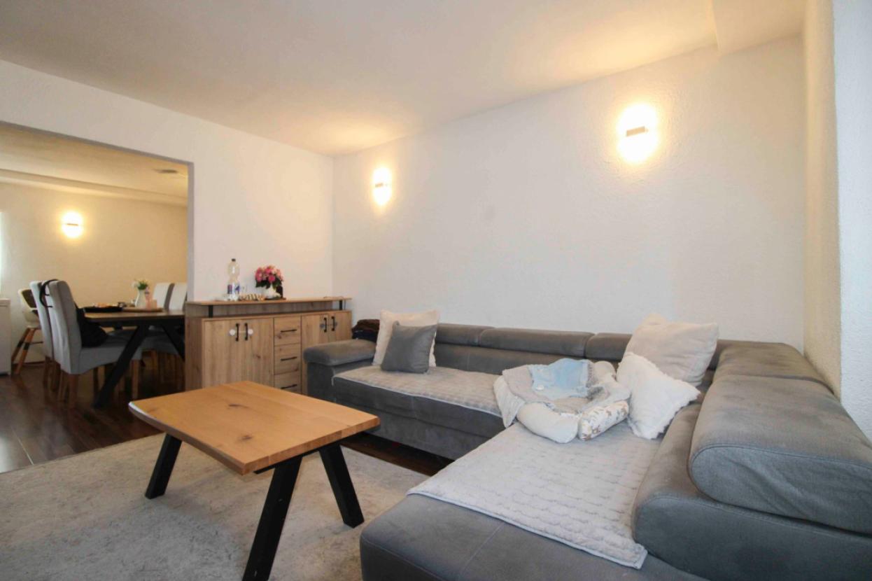 Wohnzimmer Bild 2