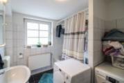 Badezimmer DG-Whg