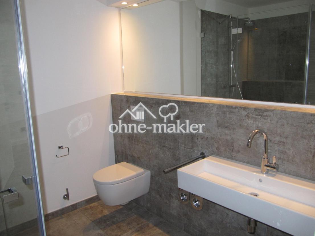 Badezimmer Ansicht 1