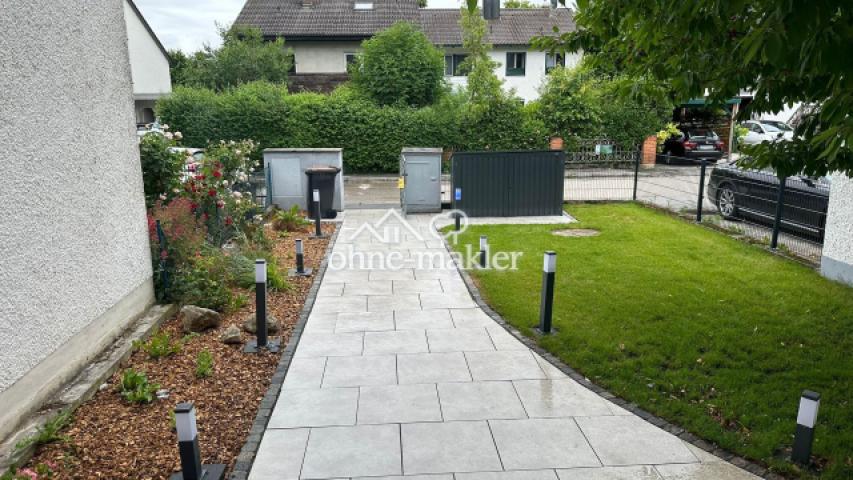Vorgarten Eingang