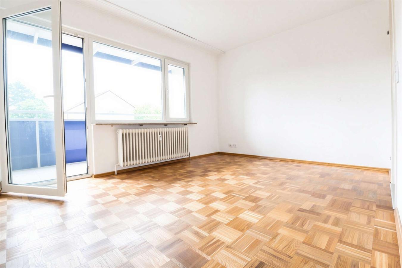 Wohn- Schlafzimmer - Bild 1