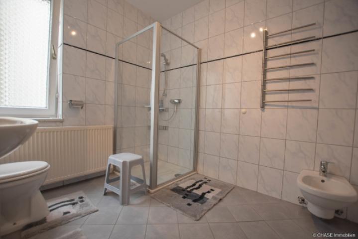 Wohnhaus Badezimmer EG