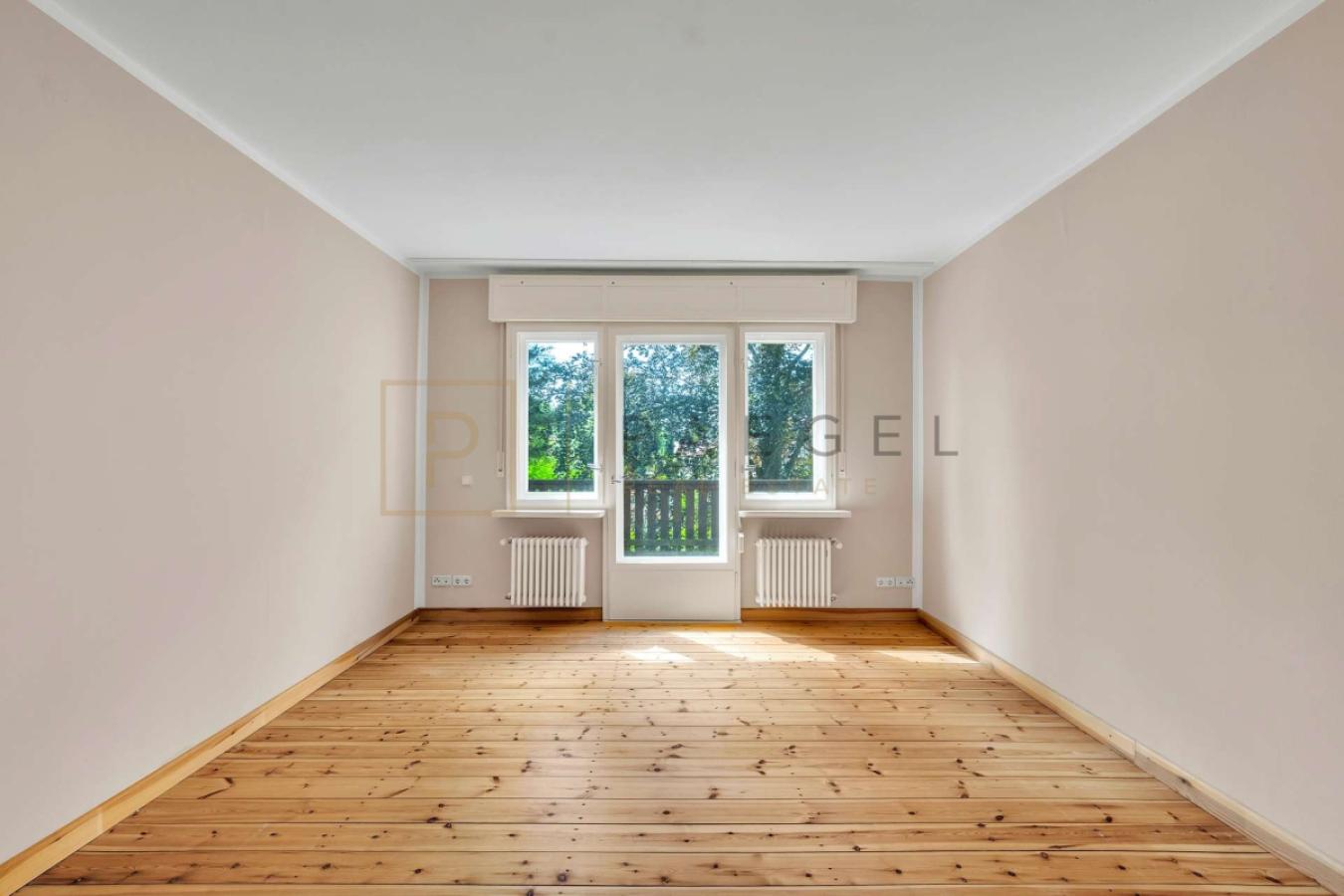 Balkonzimmer