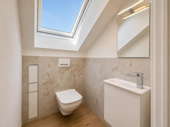 Modernes Gäste-WC mit Integriertem Unterputz-WC-Modul