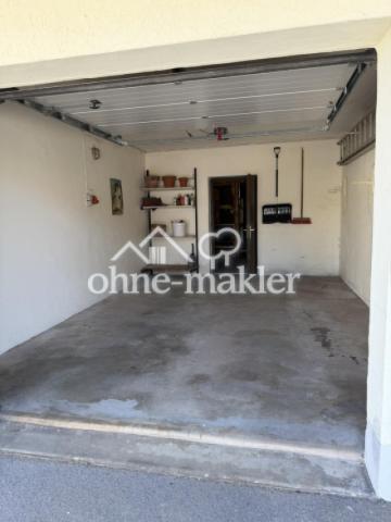 Garage1 mit el. Rolltor