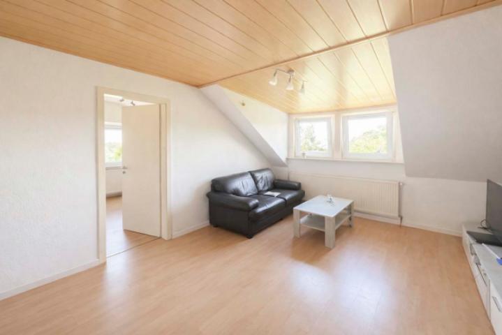 Wohnzimmer DG