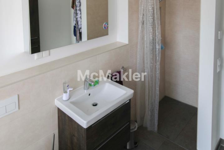 Badezimmer_OG_Sicht_1