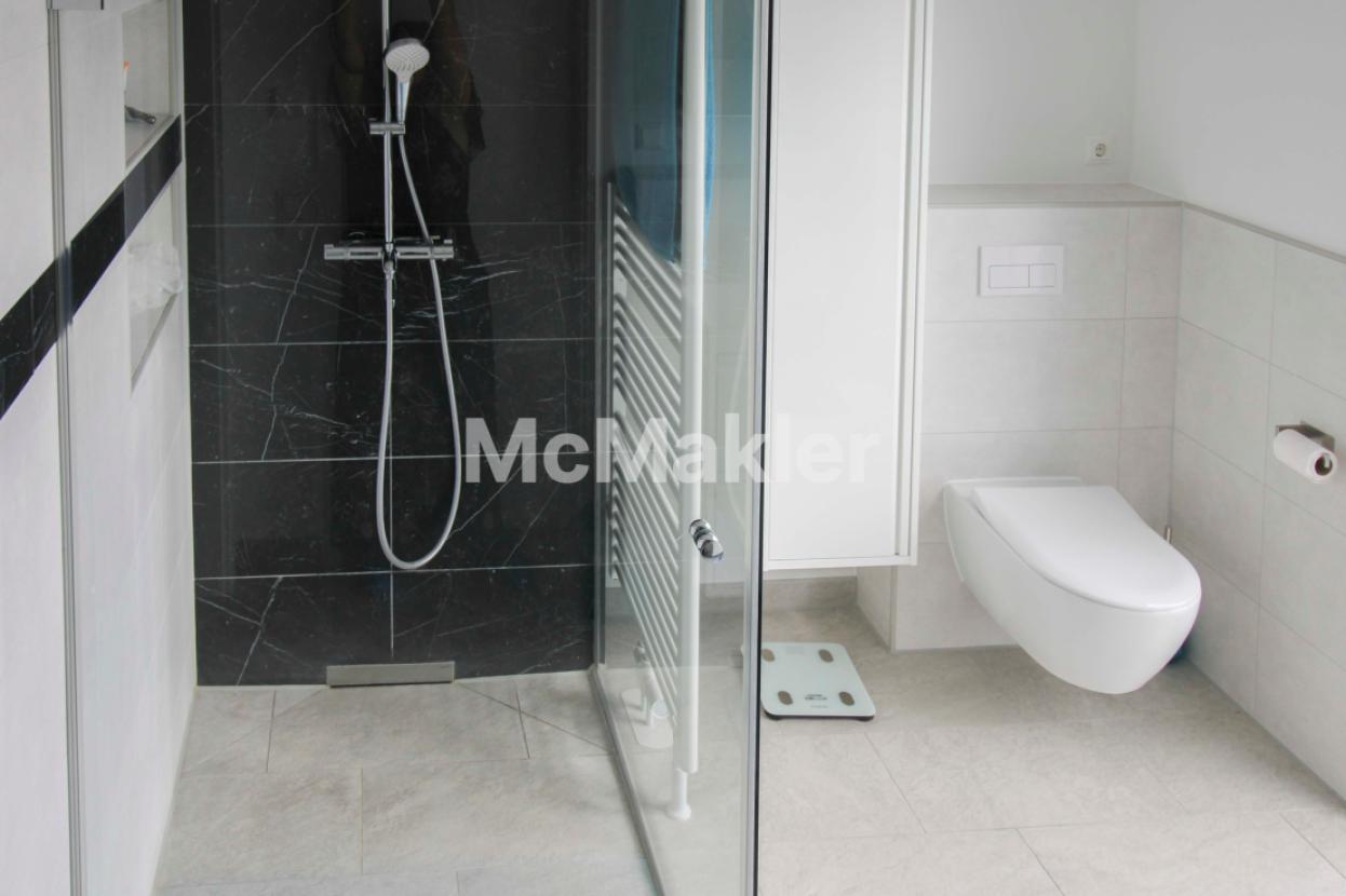 Badezimmer_DG_Sicht_1