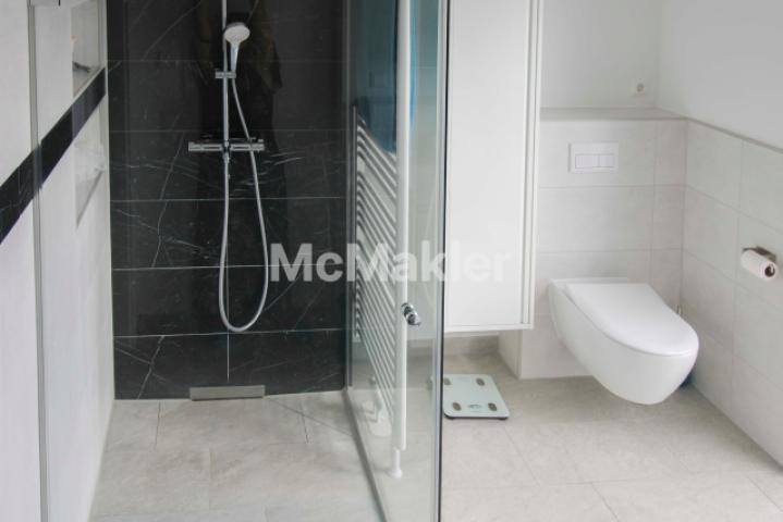 Badezimmer_DG_Sicht_1