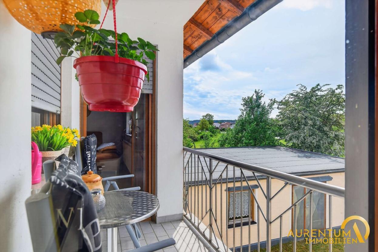 Balkon OG