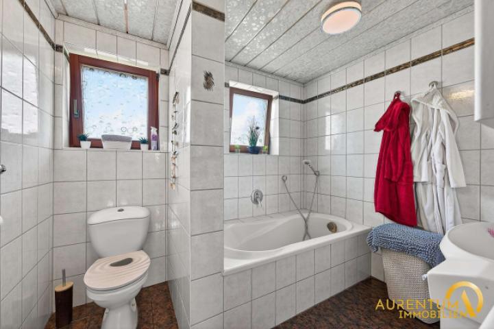 Badezimmer OG