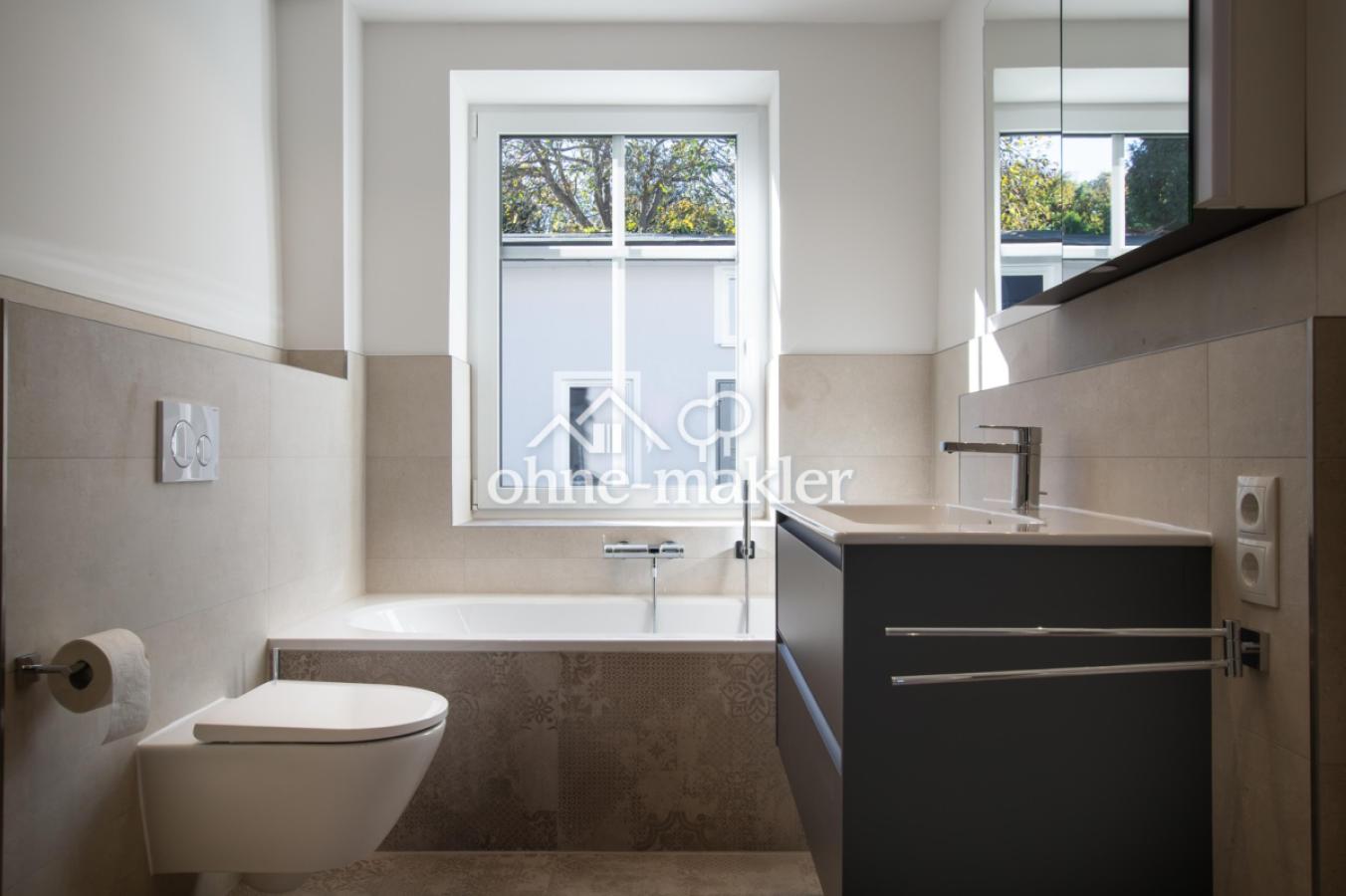 Badezimmer EG