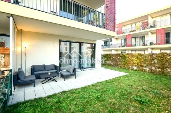 Terrace with garden