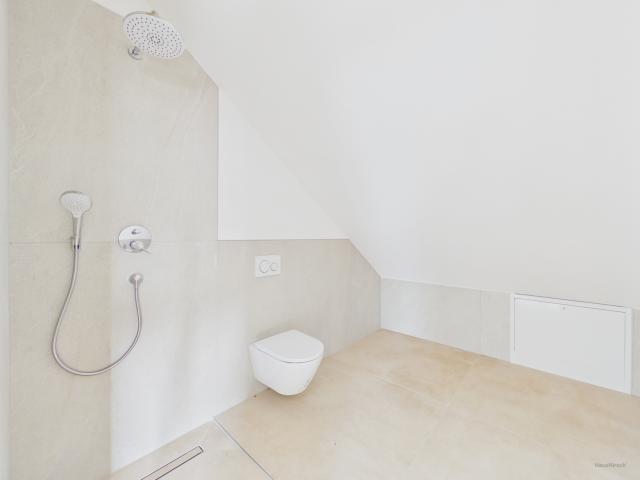Badezimmer DG