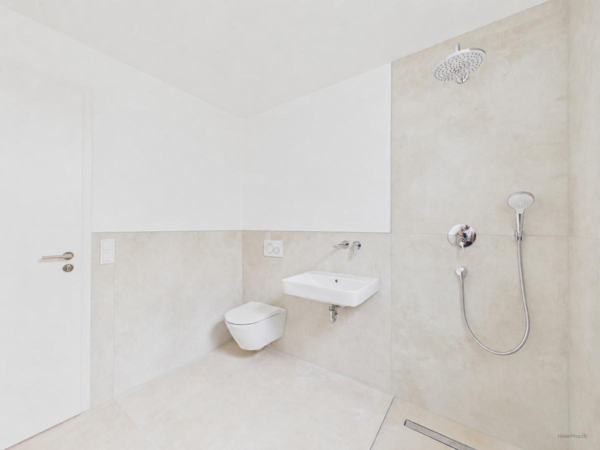 Badezimmer EG