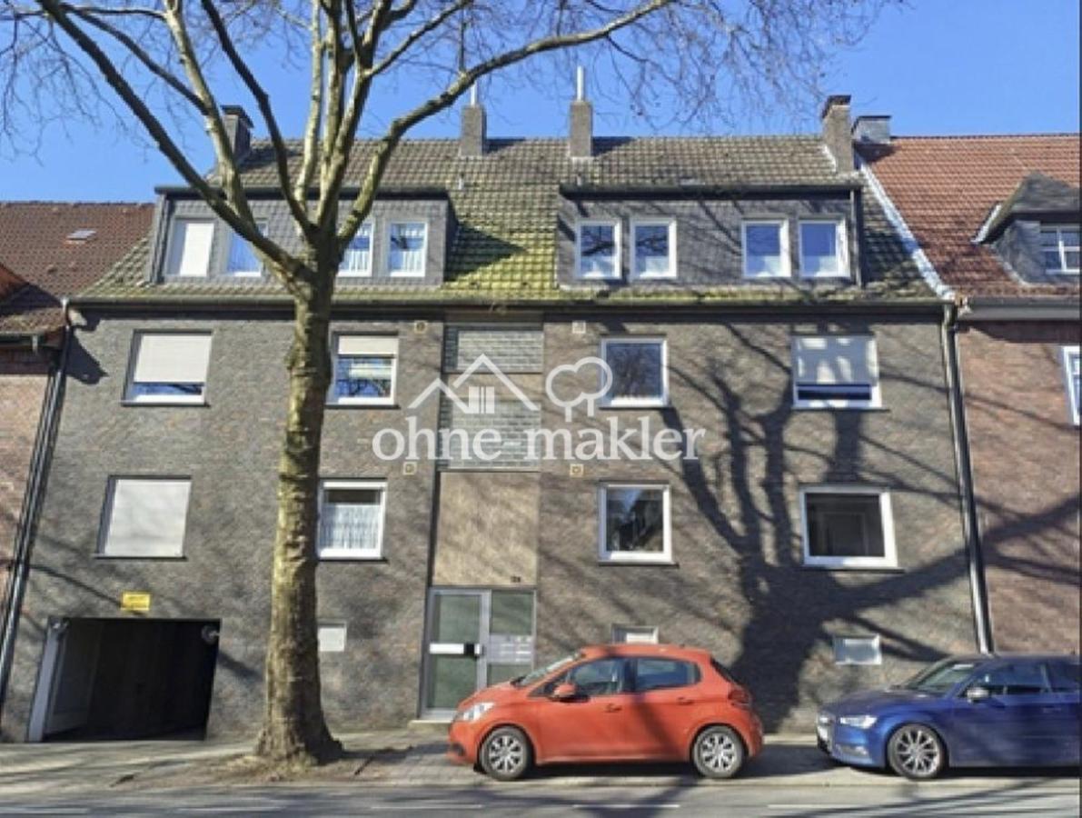 Mehrfamilienhaus 