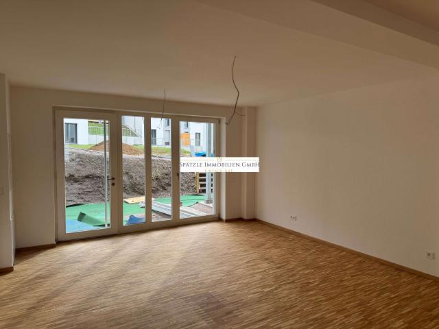 Terrasse vor dem Erstbezug