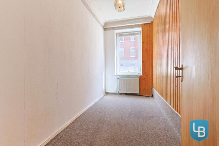 Halbes Zimmer