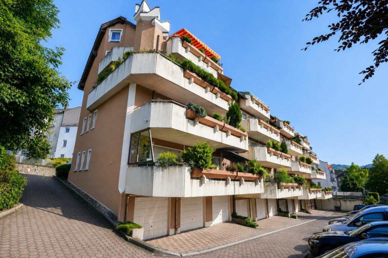 Hausrückseite 