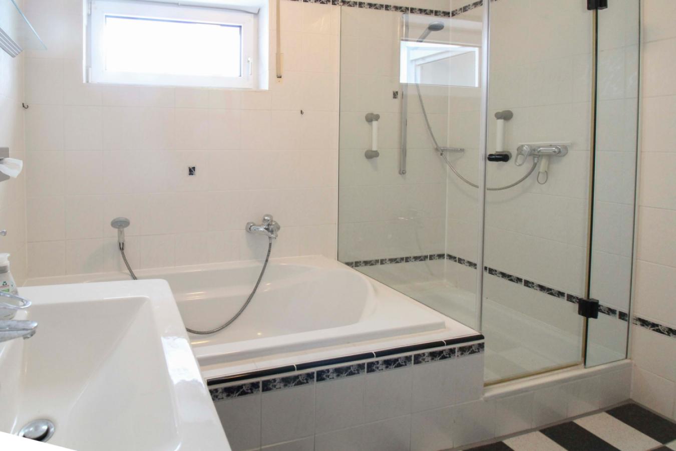 Badezimmer(1)