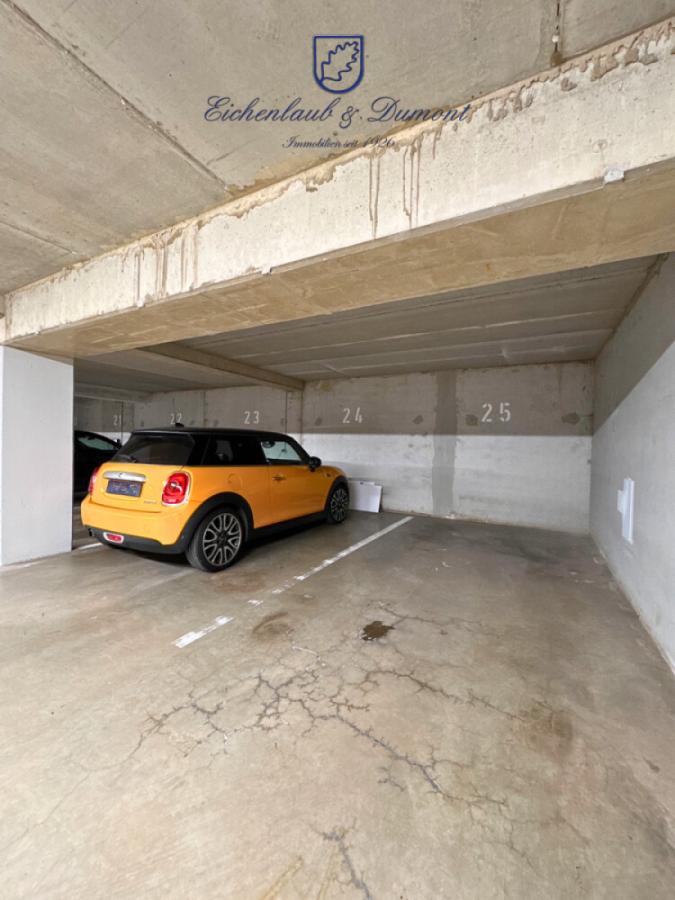 Zwei Tiefgaragenstellplätze