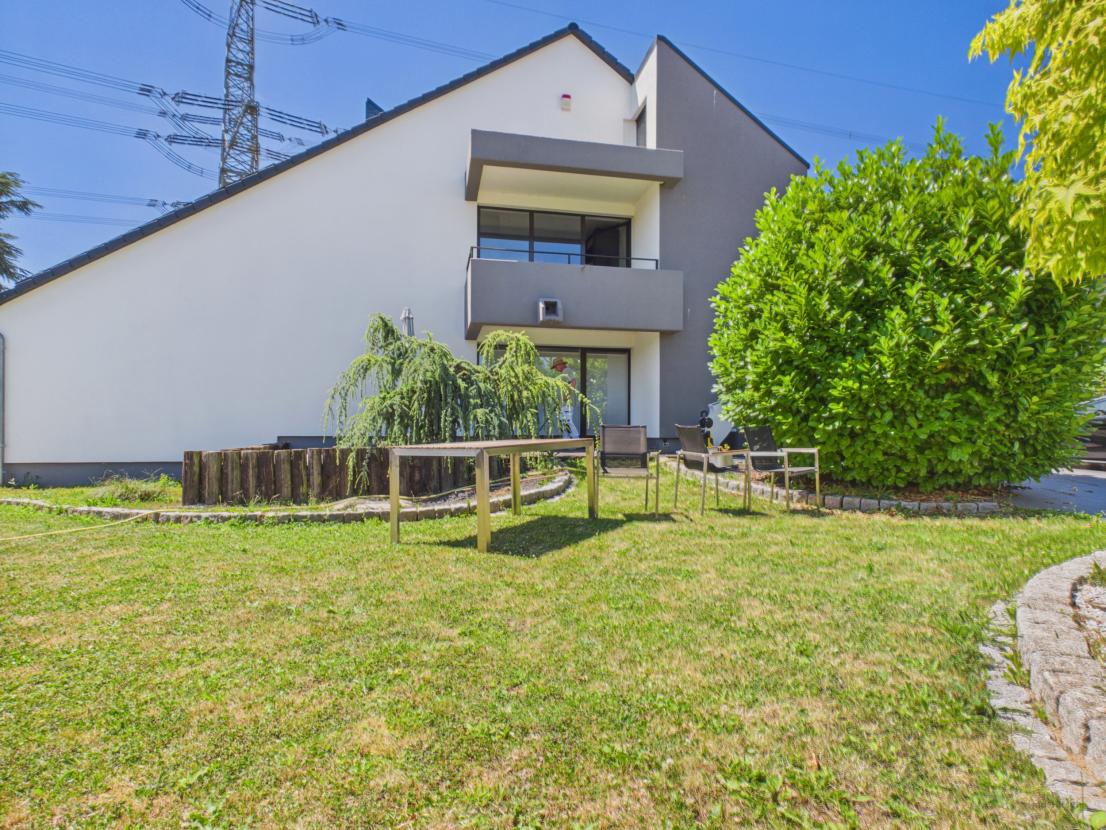 Terrasse Einfahrt