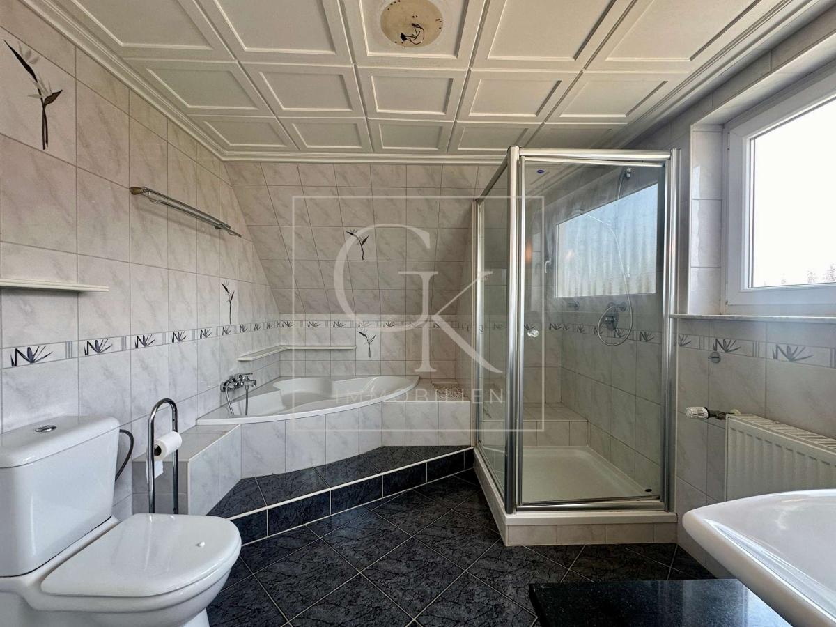 Badezimmer OG