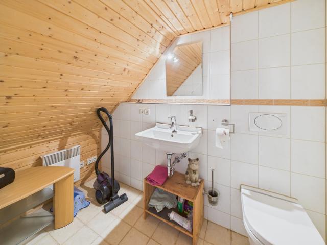 Gäste-WC OG