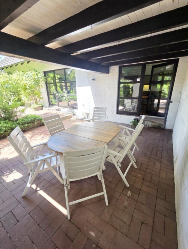 überdachte Terrasse