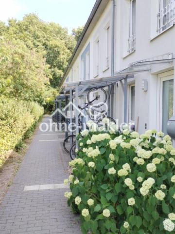 überdachter Fahrradplatz