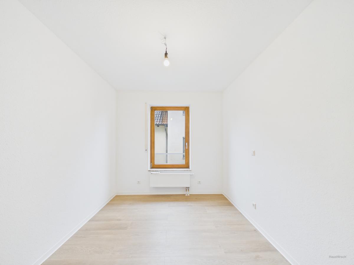 Schlafzimmer (2)