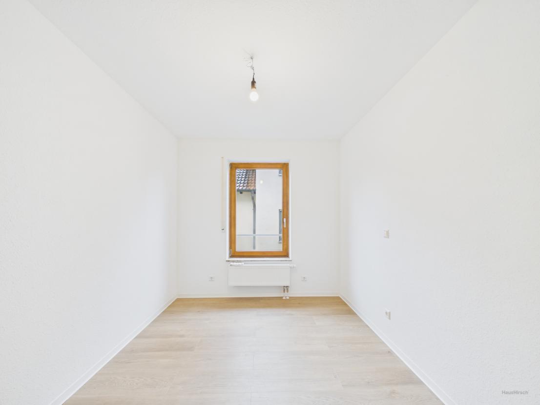 Schlafzimmer (2)