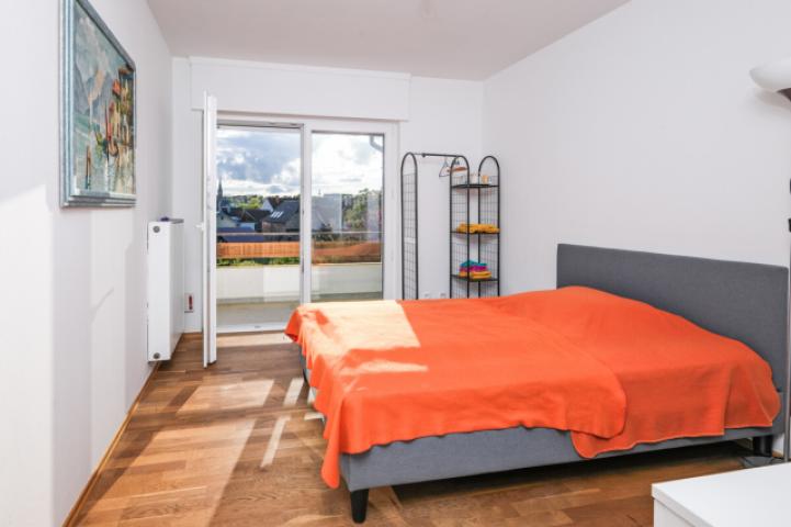 Schlafzimmer Nr.2 OG