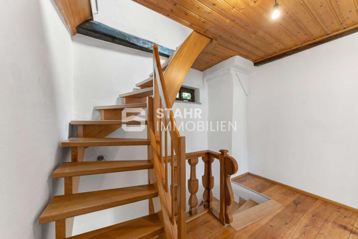 Treppe zum DG 