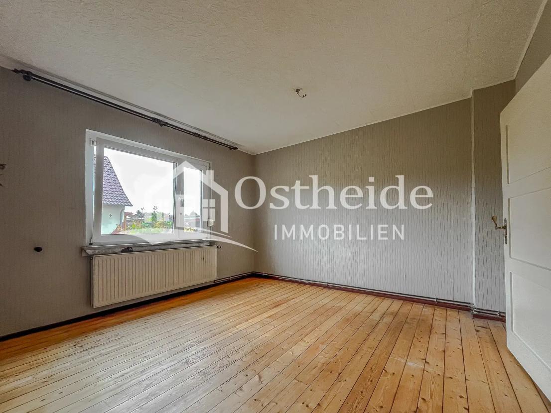 Schlafzimmer (Ansicht 1)