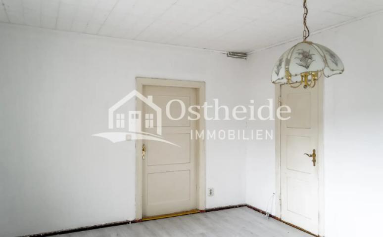 Durchgangszimmer (Ansicht 1)