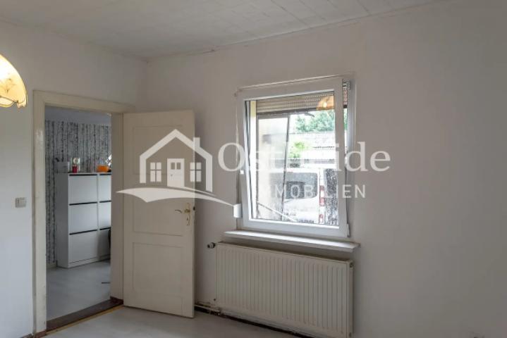 Durchgangszimmer (Ansicht 2)