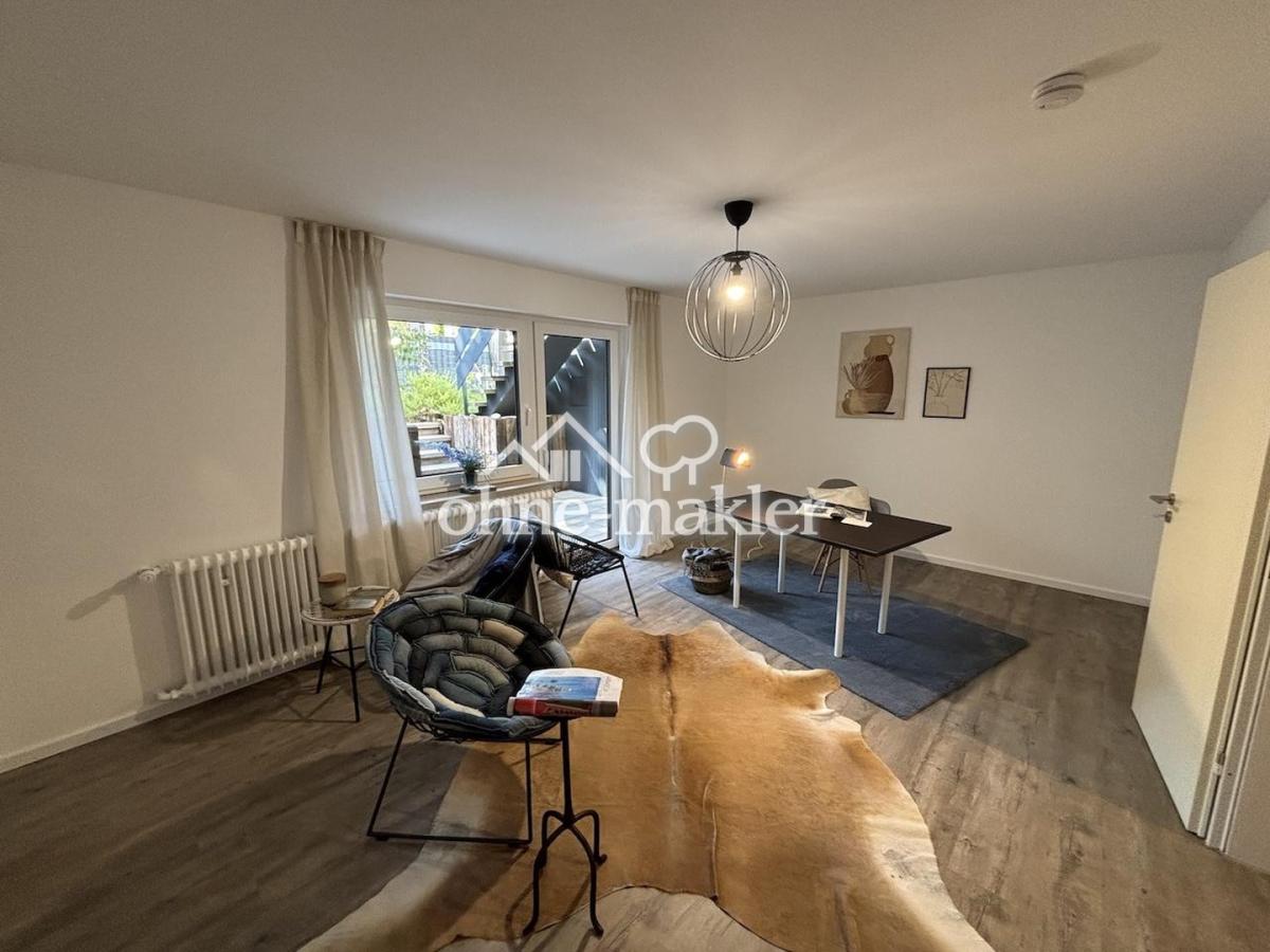 Büro im Gartengeschoss