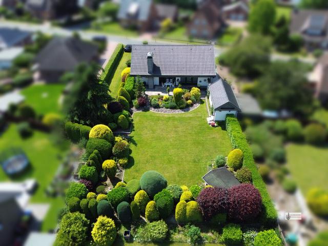 Luftbild mit Garten