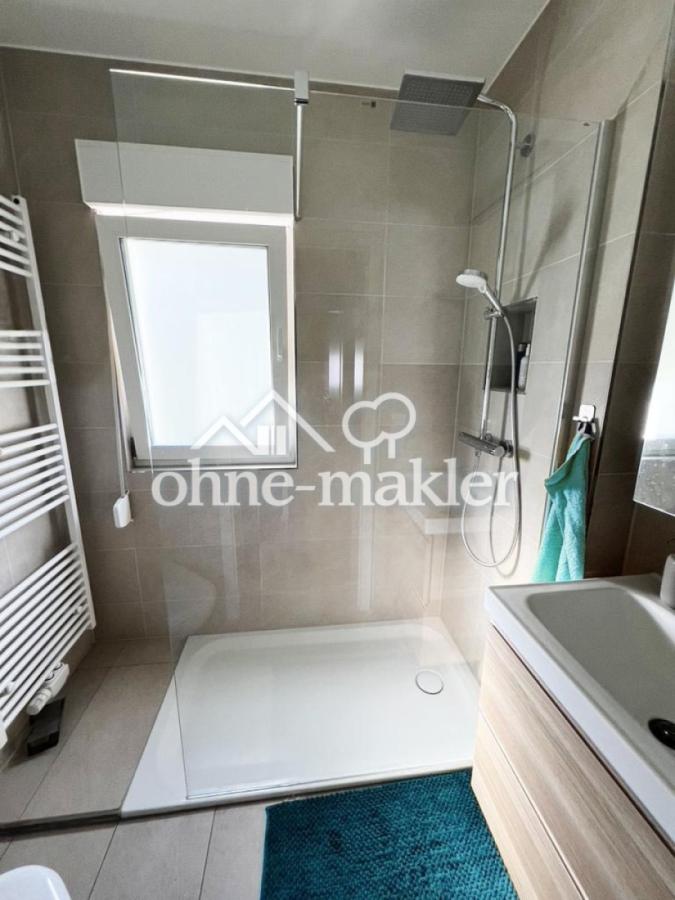 EG Bad mit Dusche