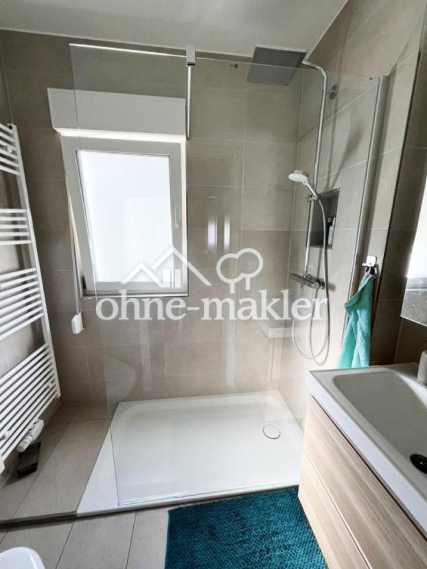 EG Bad mit Dusche